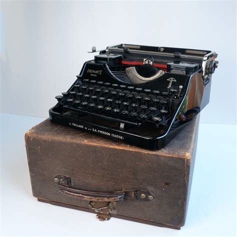 Hermes 2000 Typewriter for sale 